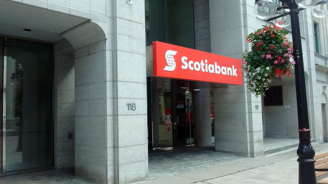 ScotiaBank - 119 Queen
